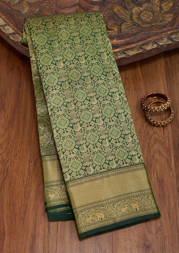 Bottle_Green_Kanjivaram_Pure_Silk_Saree