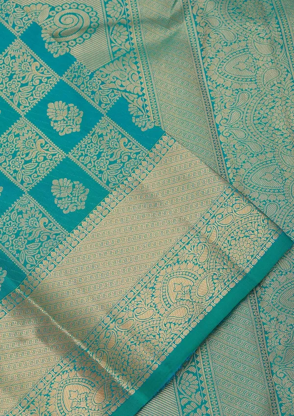 Rama_Green_Silk_Checks_Saree_With_Matching_Blouse_Piece