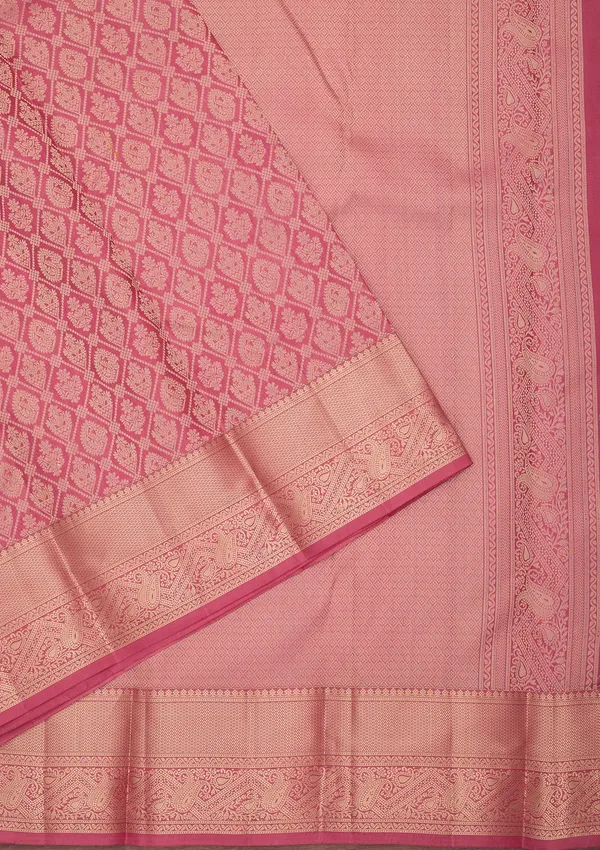 Onion_Pink_Silk_Checks_Saree_With_Matching_Blouse_Piece