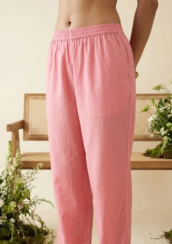Gajari_Pink_Chanderi_Threadwork_Straight_Kurta_With_Pant_Regular_And_Dupatta