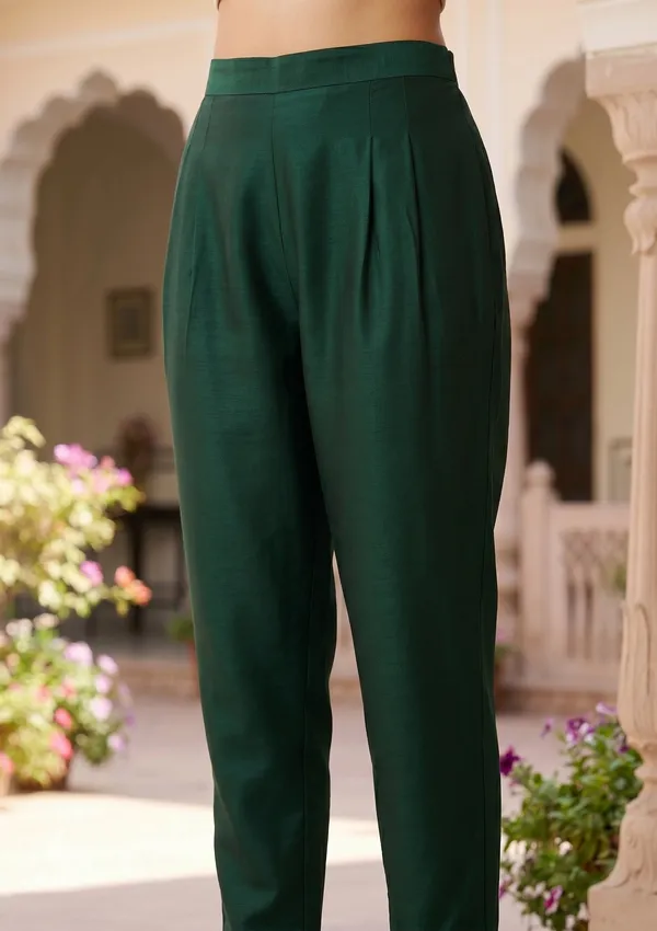 Bottle_Green_Soft_Raw_Silk_Threadwork_Anarkali_Kurta_With_Regular_Pant_And_Dupatta