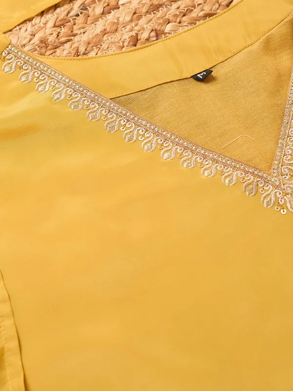 Mustard_Semi_Crepe_Threadwork_Straight_Kurta_With_Pant_Regular_And_Dupatta