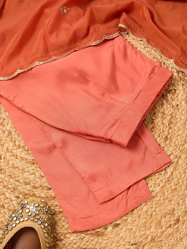 Rust_Semi_Crepe_Threadwork_Straight_Kurta_With_Pant_Regular_And_Dupatta
