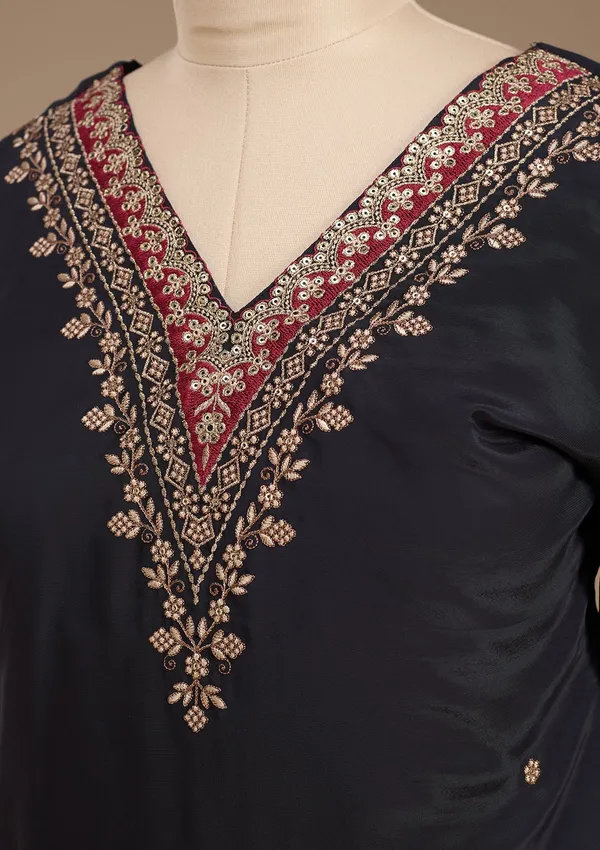 Black_Semi_Crepe_Gold_Zariwork_Straight_Kurta_With_Pant_Regular_And_Dupatta