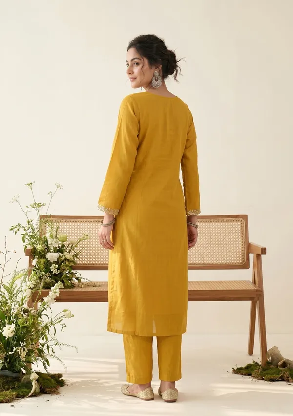 Mustard_Chanderi_Gold_Zariwork_Straight_Kurta_With_Pant_Regular_And_Dupatta