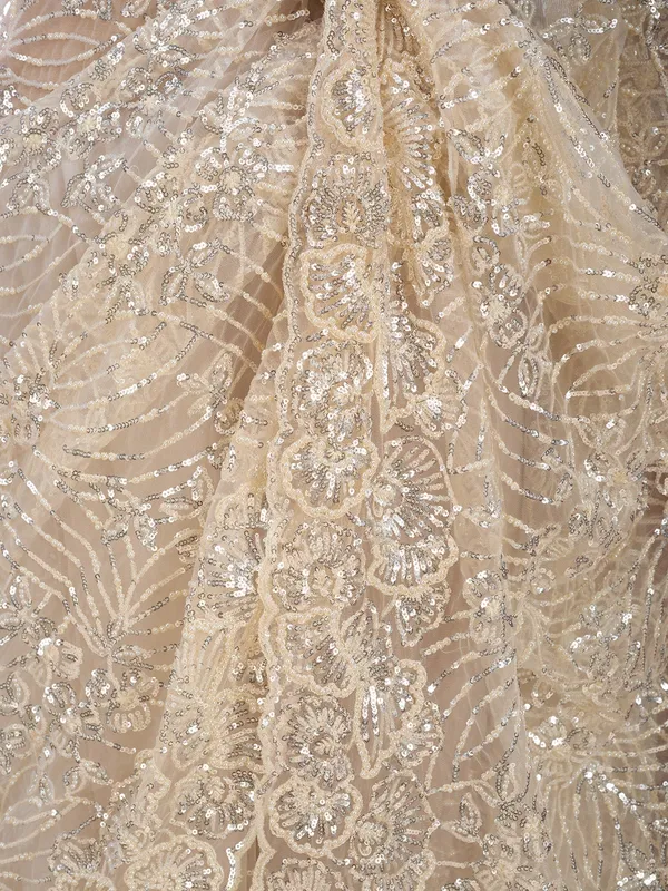 Cream_Net_Sequins_Saree_With_Matching_Blouse_Piece