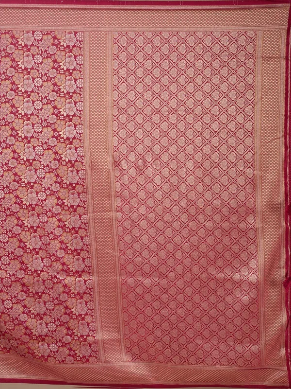 Maroon_Silk_Jaal_Saree_With_Matching_Blouse_Piece
