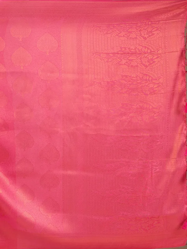 Rani_Pink_Silk_Jaal_Saree_With_Matching_Blouse_Piece