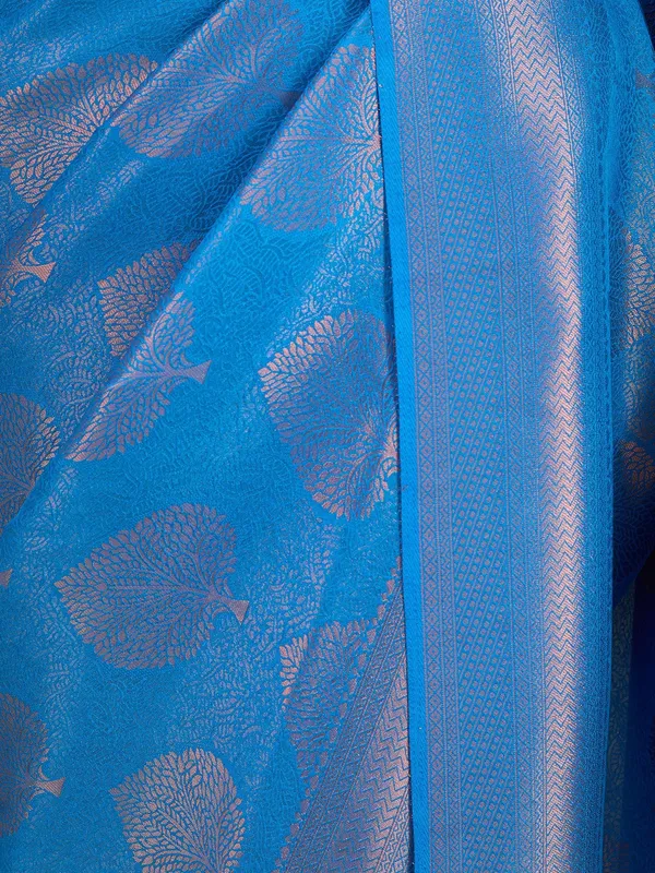 Turquoise_Blue_Silk_Jaal_Saree_With_Matching_Blouse_Piece