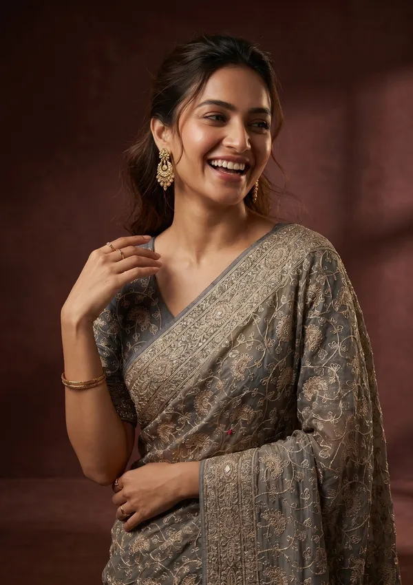 Grey_Zariwork_Gold_Tissue_Saree