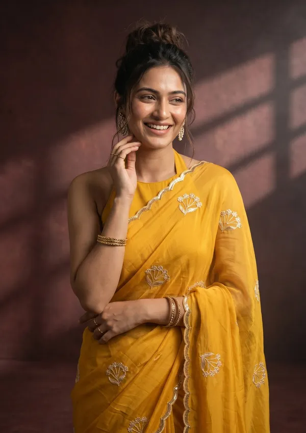 Mustard_Zariwork_Gold_Chiffon_Saree