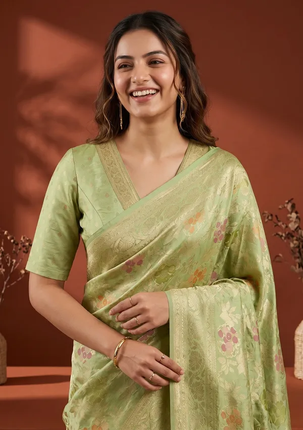 Parrot_Green_Banarasi_Art_Silk_Saree