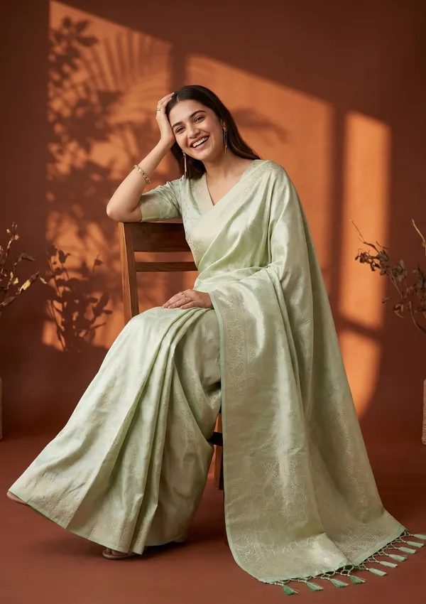 Pista_Green_Banarasi_Art_Silk_Saree