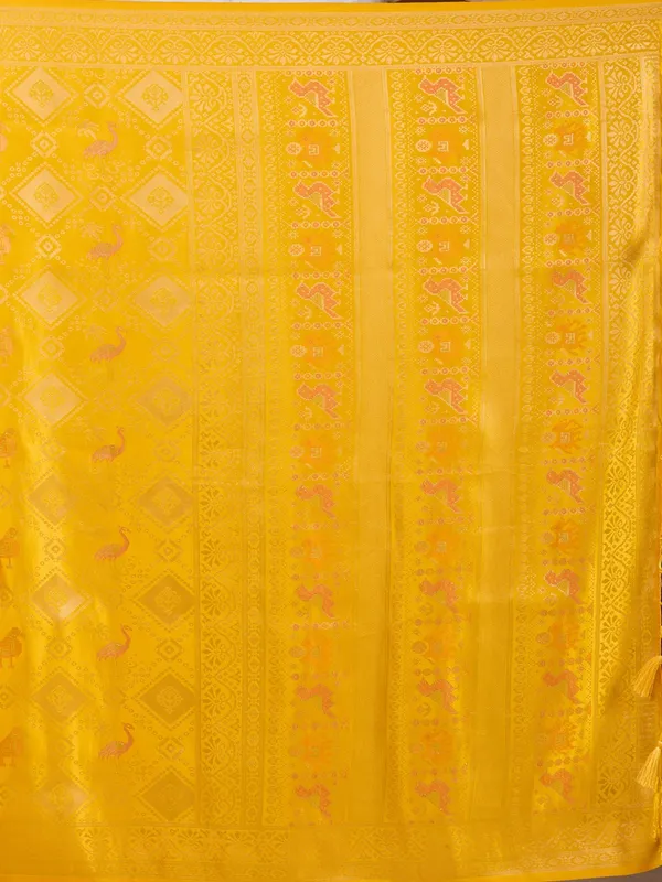Yellow_Patola_Art_Silk_Saree