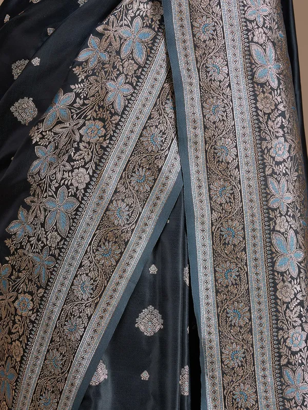 Peacock_Blue_Banarasi_Art_Silk_Saree
