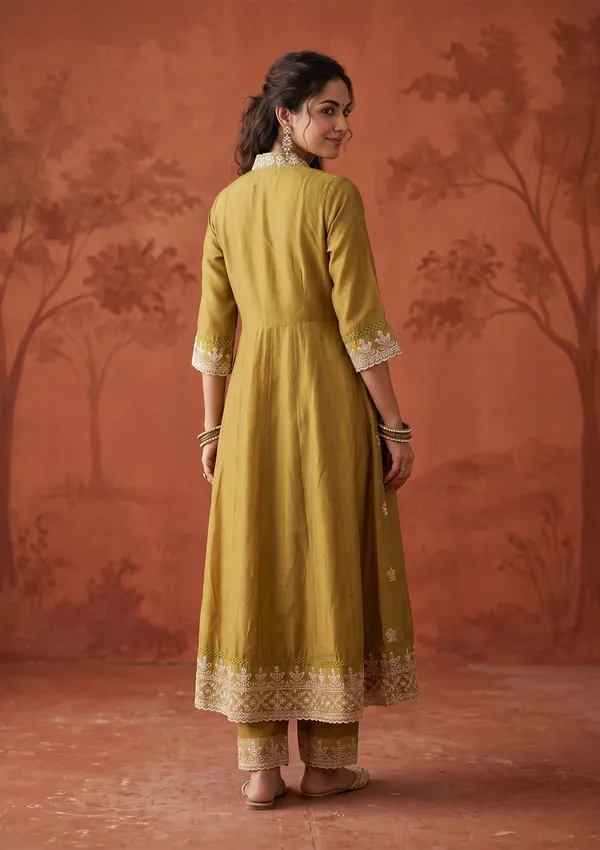 Mehandi_Green_Threadwork_Organza_Readymade_Salwar_Suit