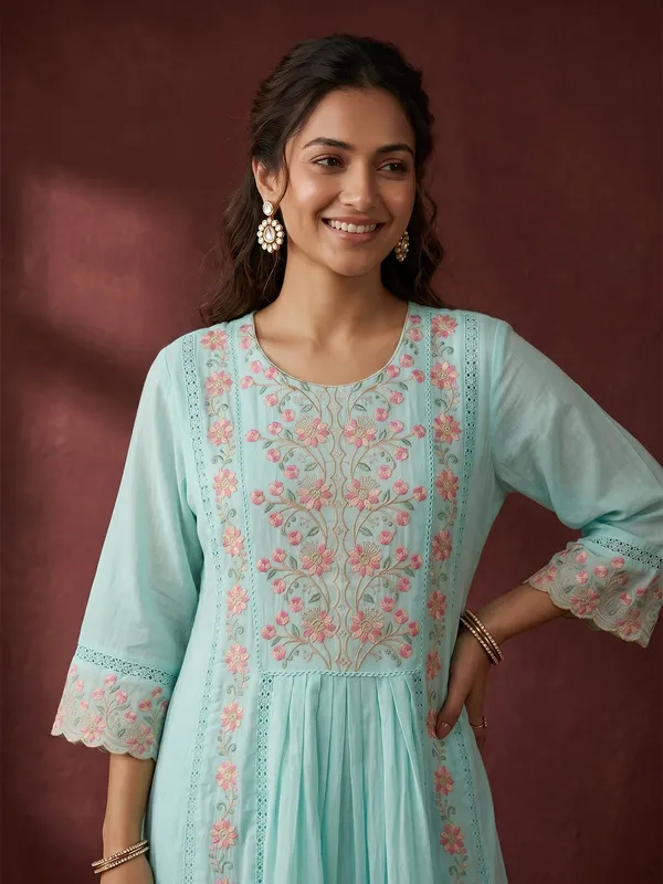 Sea_Green_Threadwork_Cotton_Readymade_Salwar_Suit