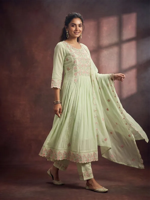 Pista_Green_Threadwork_Cotton_Readymade_Salwar_Suit