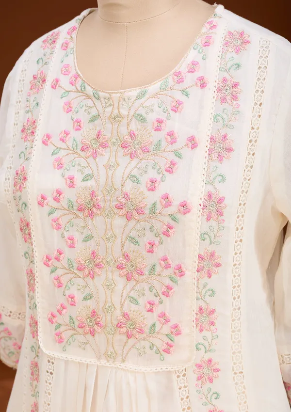 Cream_Threadwork_Cotton_Readymade_Salwar_Suit