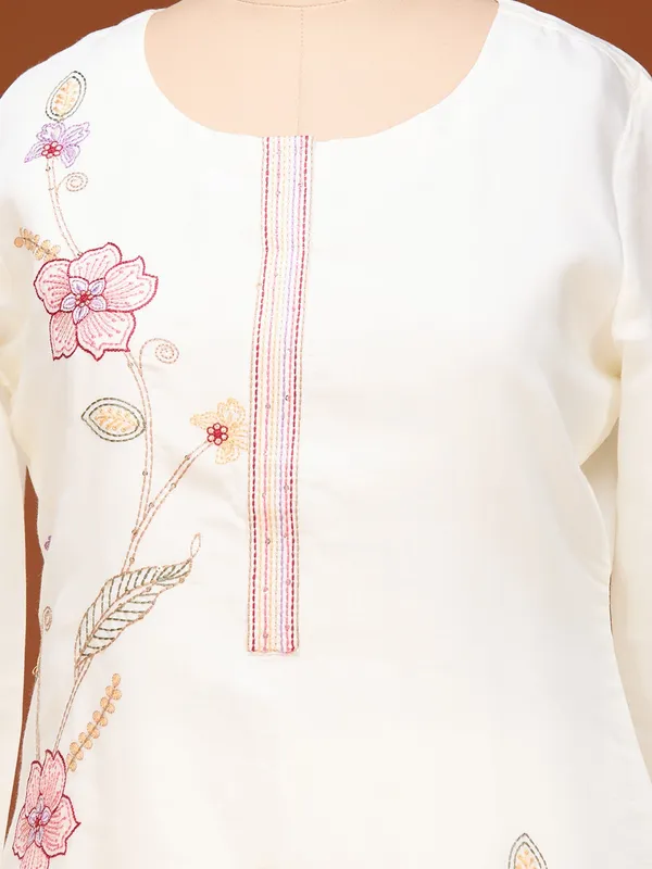 White_Threadwork_Art_Silk_Readymade_Salwar_Suit