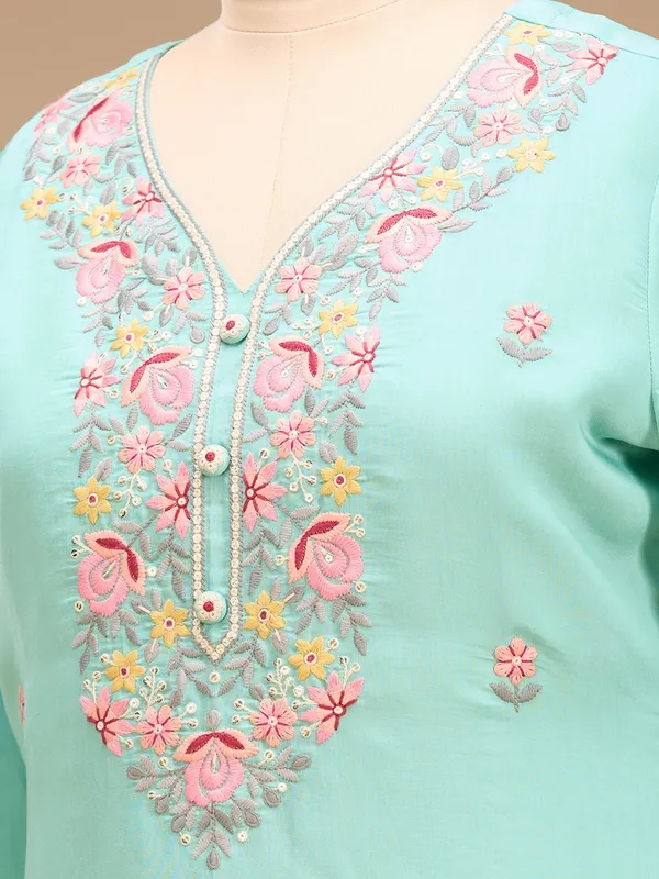 Sea_Green_Threadwork_Art_Silk_Readymade_Salwar_Suit