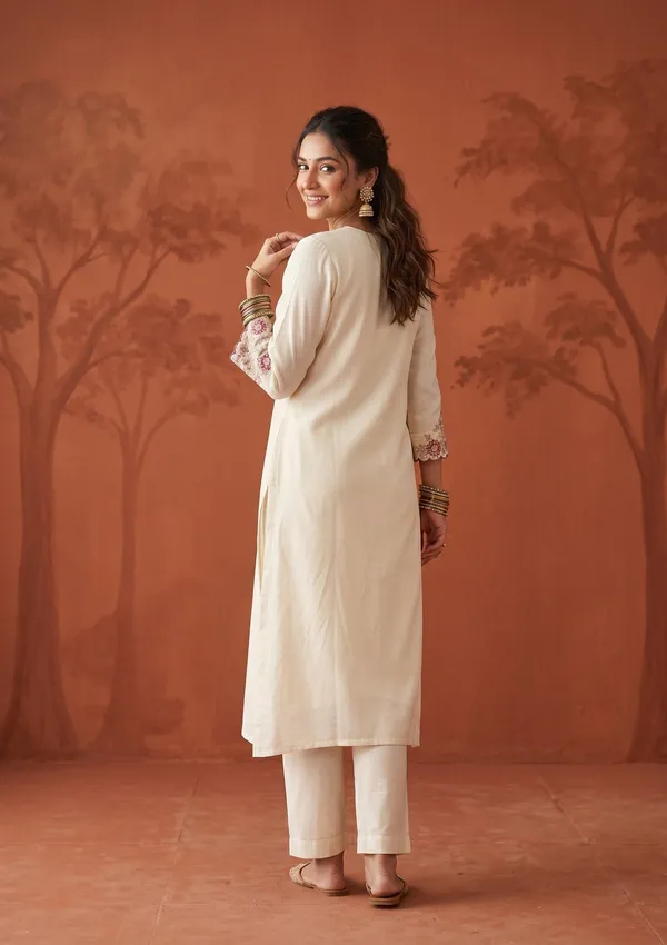 Cream_Threadwork_Chanderi_Readymade_Salwar_Suit