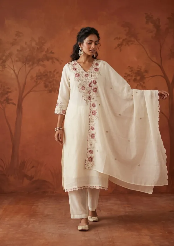 Cream_Threadwork_Chanderi_Readymade_Salwar_Suit