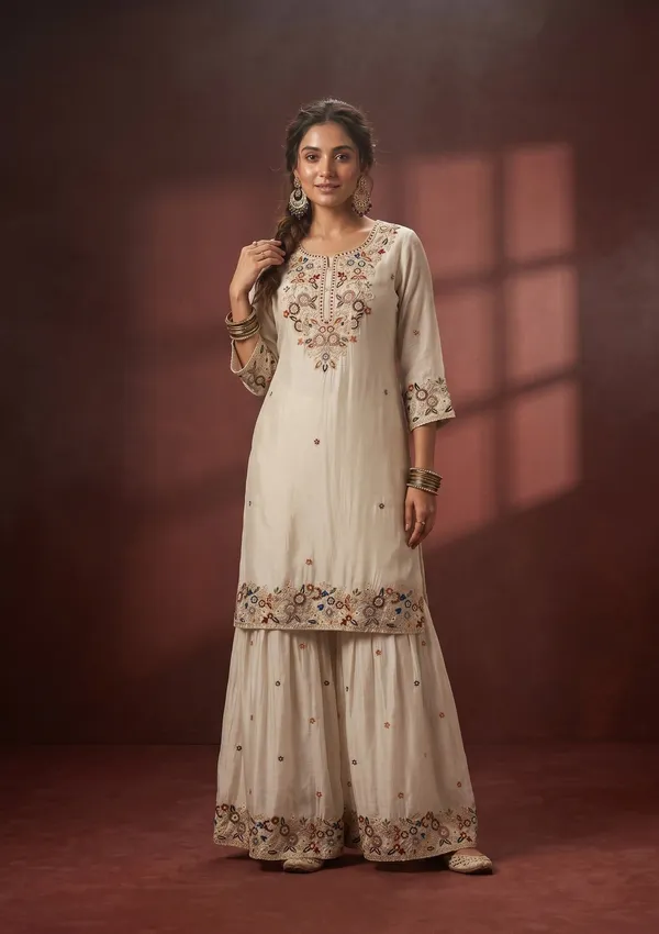 Light_Grey_Threadwork_Crepe_Readymade_Salwar_Suit