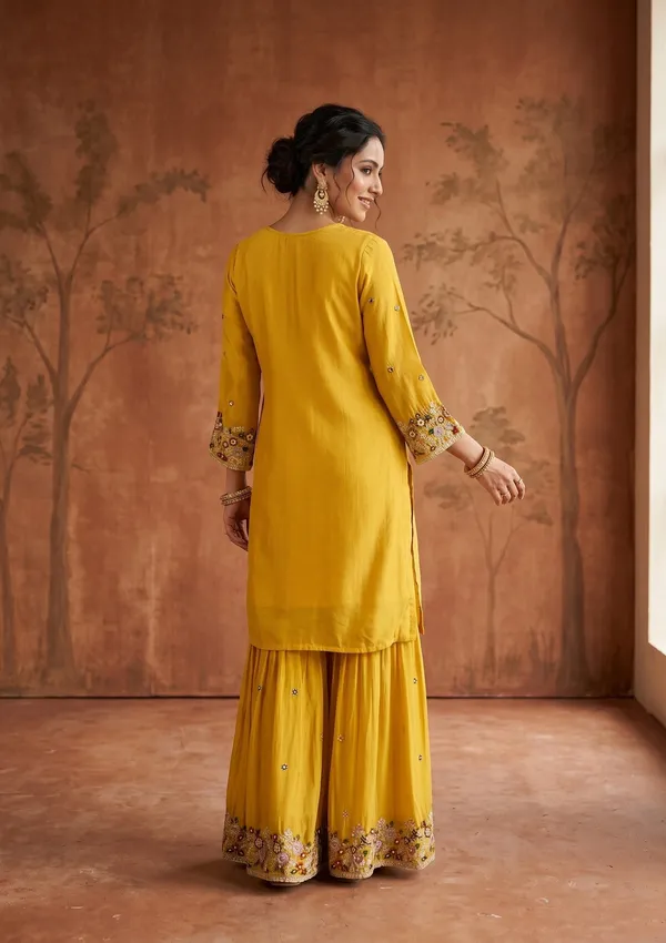 Mustard_Threadwork_Crepe_Readymade_Salwar_Suit