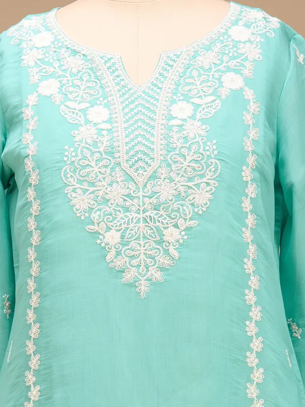 Sea_Green_Threadwork_Chanderi_Readymade_Salwar_Suit