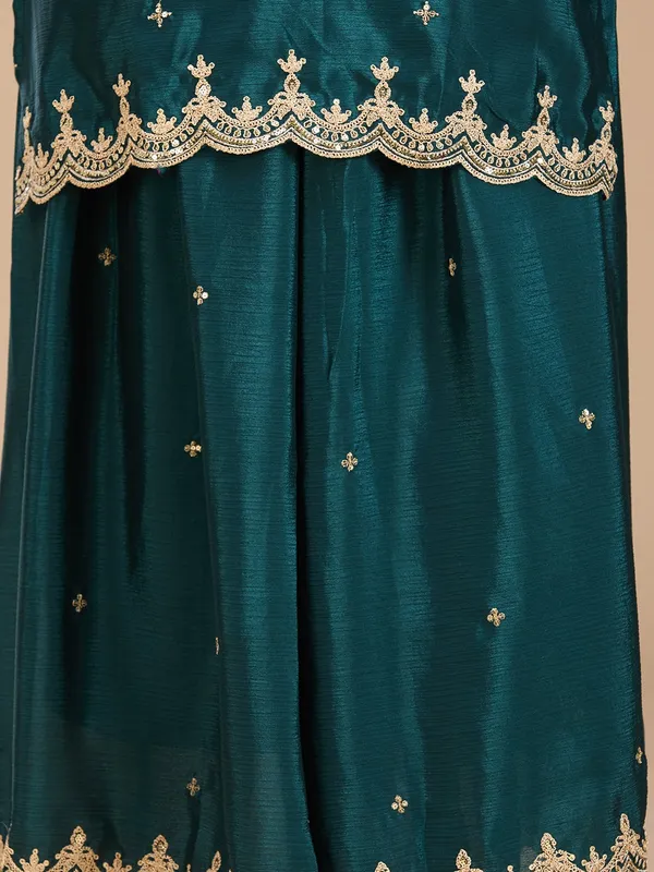 Teal_Green_Zariwork_Gold_Chinon_Readymade_Salwar_Suit