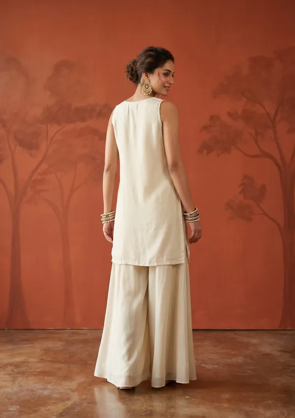 Cream_Cutdana_Tissue_Readymade_Salwar_Suit