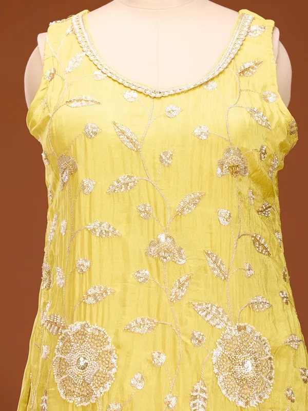 Yellow_Cutdana_Tissue_Readymade_Salwar_Suit