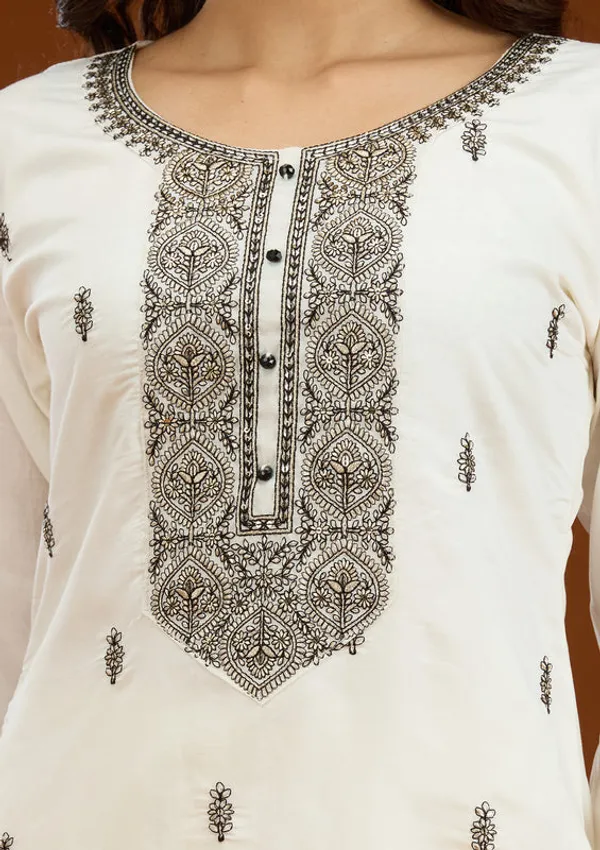 Off_White_Crepe_Threadwork_Straight_Kurta_With_Regular_Pant_And_Dupatta