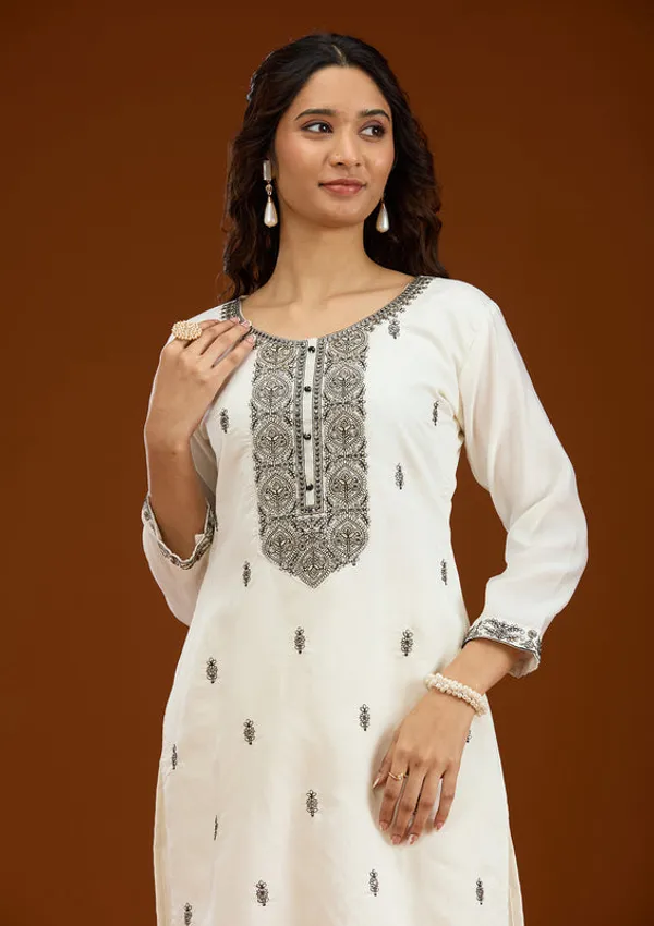 Off_White_Crepe_Threadwork_Straight_Kurta_With_Regular_Pant_And_Dupatta