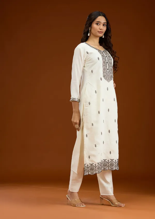 Off_White_Crepe_Threadwork_Straight_Kurta_With_Regular_Pant_And_Dupatta