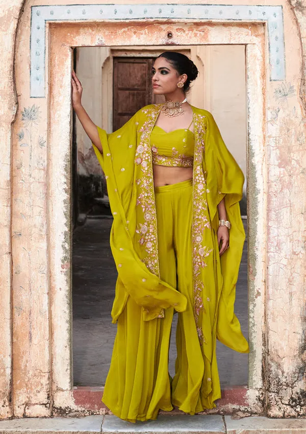 Mehandi_Green_Chinon_Threadwork_Jacket_Kurta_With_Palazzo_And_Dupatta