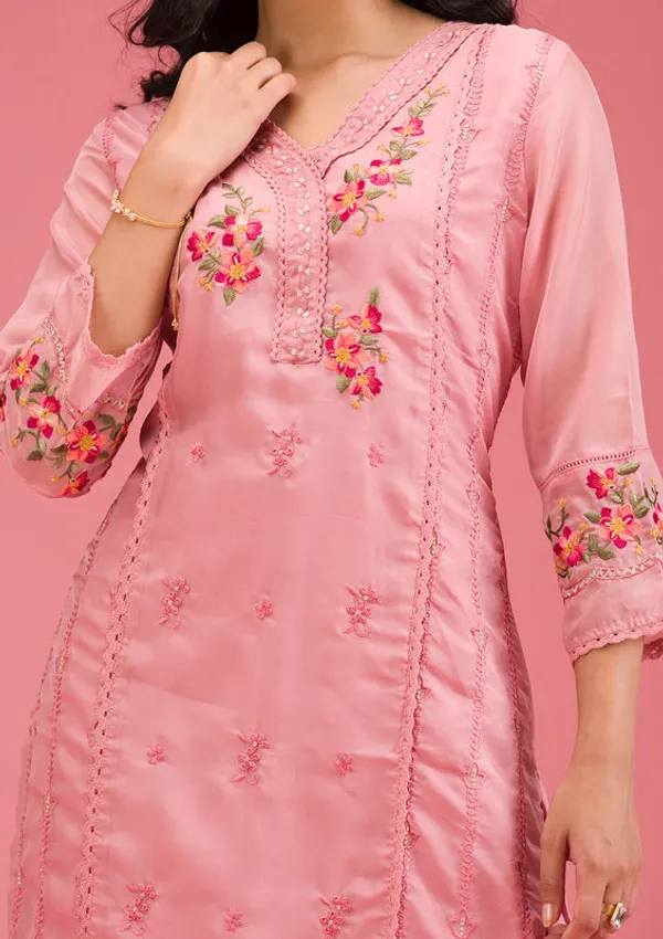 Onion_Pink_Chanderi_Threadwork_Straight_Kurta_With_Pant_Regular_And_Dupatta