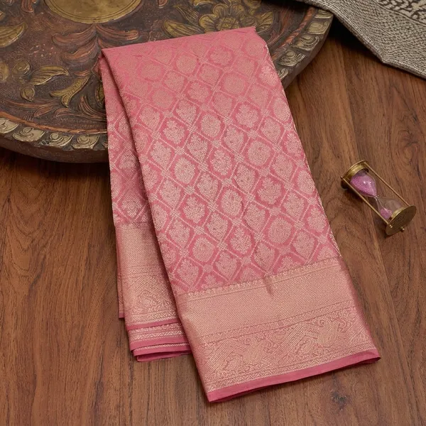 Onion_Pink_Silk_Checks_Saree_With_Matching_Blouse_Piece