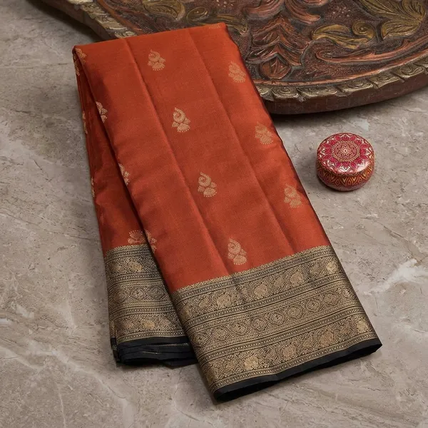 Red_Zariwork_Gold_Pure_Silk_Silk_Saree