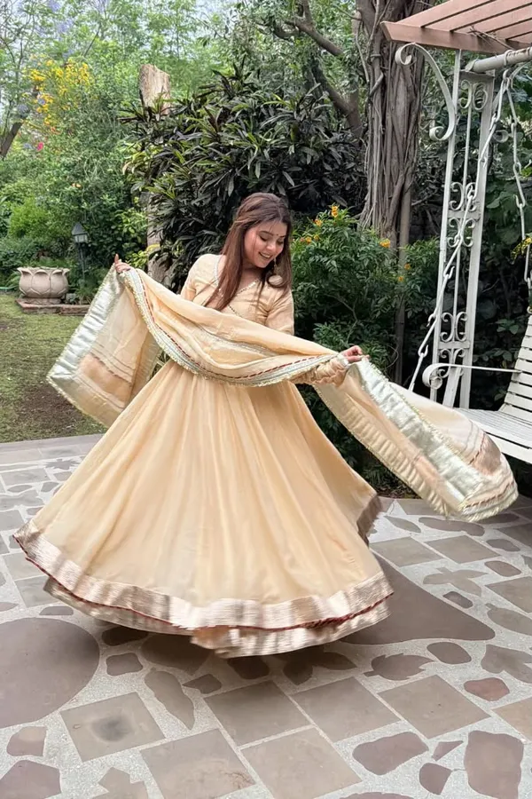 Women's_Premium_Champagne_Anarkali_Suit_Set_with_Designer_Dupatta