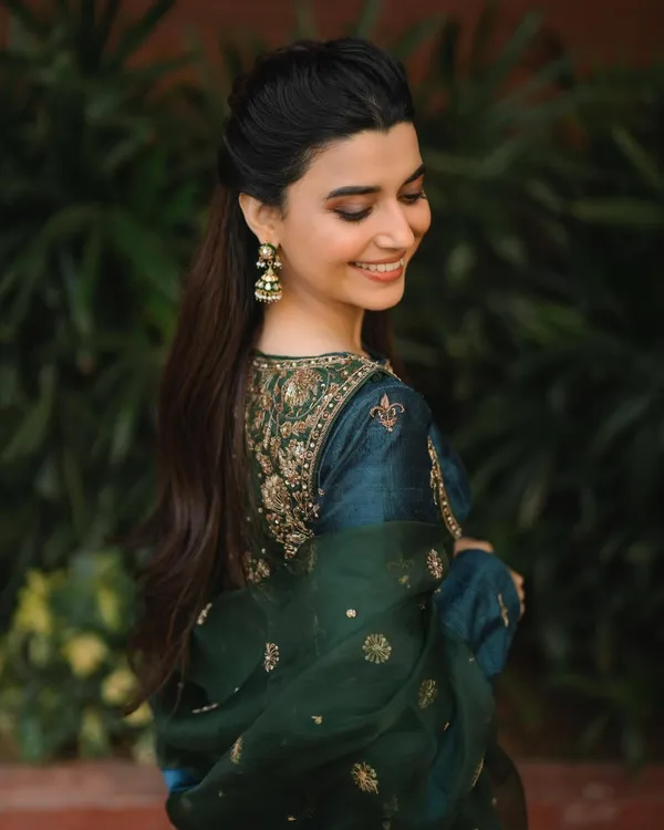 Women's_Premium_Embroidered_Anarkali_Gown_with_Dupatta