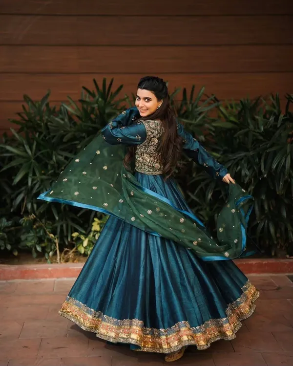 Women's_Premium_Embroidered_Anarkali_Gown_with_Dupatta
