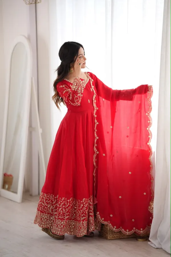 Women's_Premium_Embroidered_Anarkali_Suit_Set_with_Dupatta