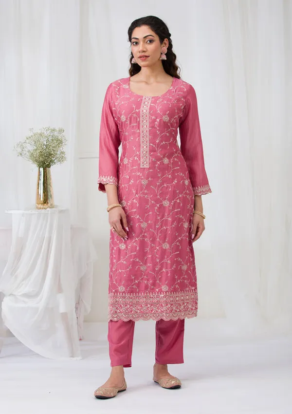 Onion_Pink_Soft_Raw_Silk_Threadwork_Straight_Kurta_With_Regular_Pant_And_Dupatta