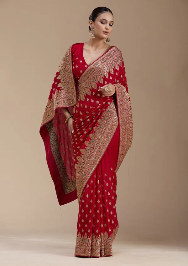 Red_Soft_Raw_Silk_Gold_Zariwork_Saree_With_Matching_Blouse_Piece