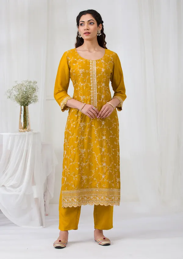Mustard_Soft_Raw_Silk_Threadwork_Straight_Kurta_With_Pant_Regular_And_Dupatta