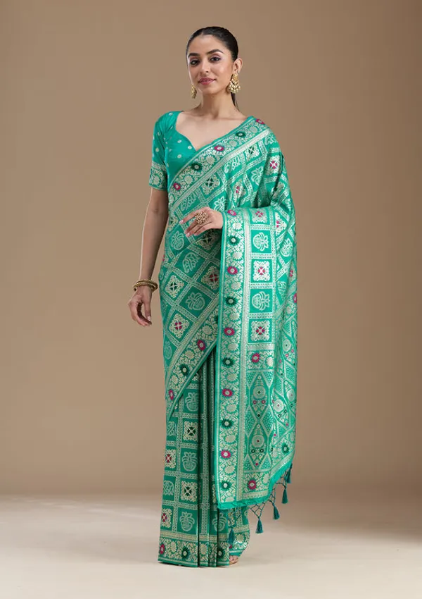 Rama_Green_Silk_Jaal_Saree_With_Matching_Blouse_Piece