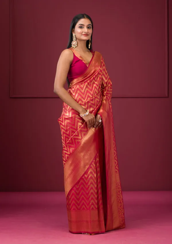 Onion_Pink_Silk_Stripes_Gold_Zariwork_Saree_With_Matching_Blouse_Piece