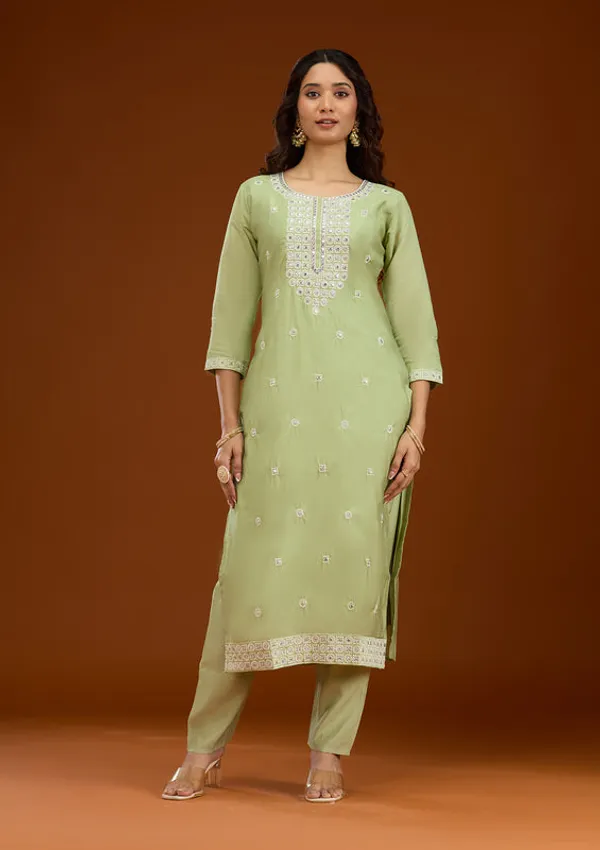 Pista_Green_Crepe_Threadwork_Straight_Kurta_With_Pant_Regular_And_Dupatta